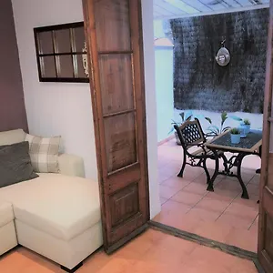 Top Apartment